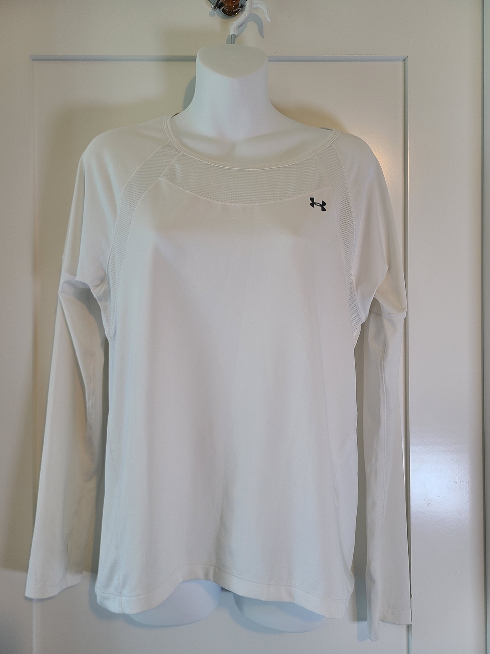 Under Armour Women's White Long-Sleeve Performance Top